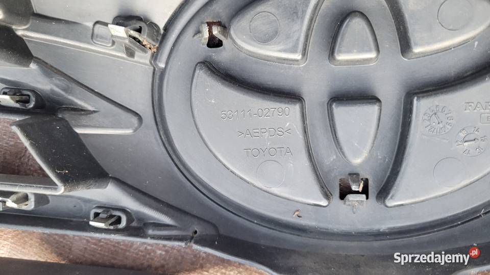 TOYOTA COROLLA E16 GRILL ATRAPA osobowe Karoseria Ruda Śląska