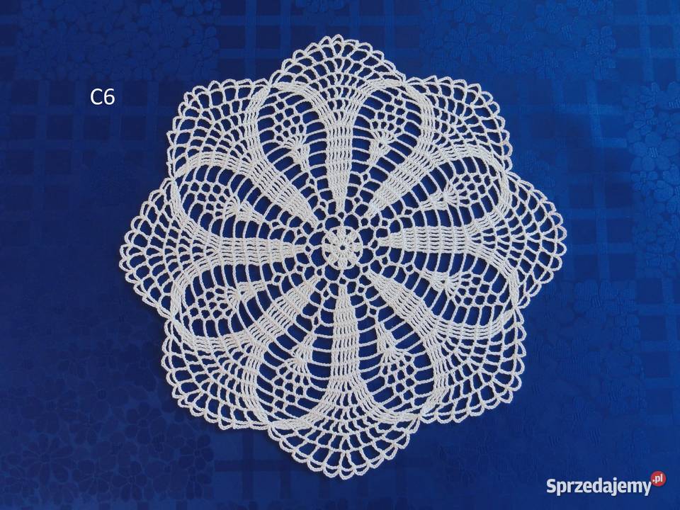 Serwetki białe szydełkowe na szydełku 2029 Lublin