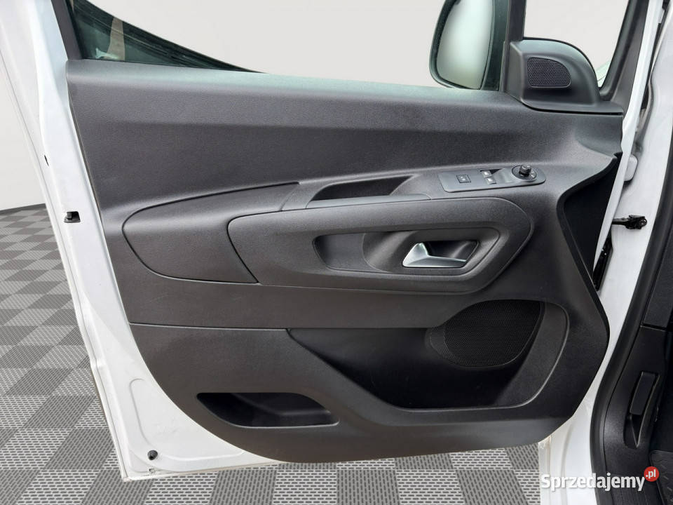 Peugeot Partner WZ695KH15 BlueHDi L2 Czcof Kcof Peugeot Motoryzacja Pępowo