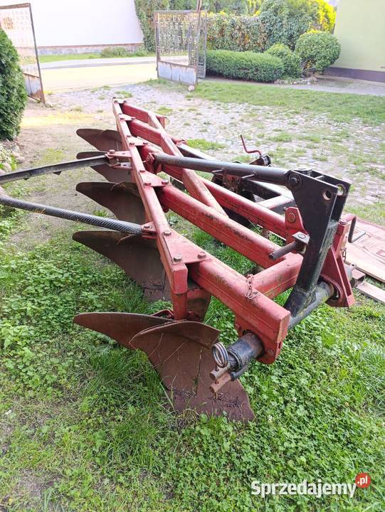 Pług 5 skibowy unia Grudziądz Rosin