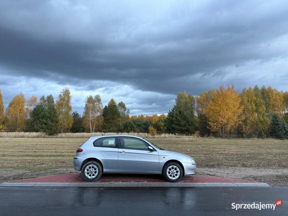 Alfa Romeo 147 79000 radio Lipie sprzedam