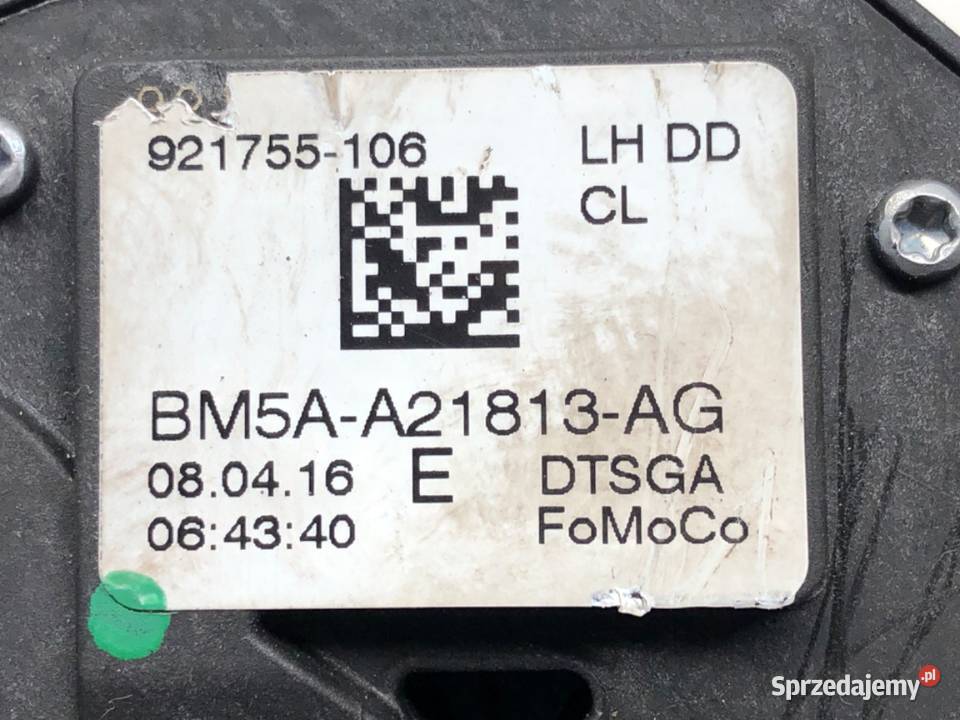 ZAMEK PRZÓD LEWY FORD FOCUS III Hatchback osobowe sprzedam