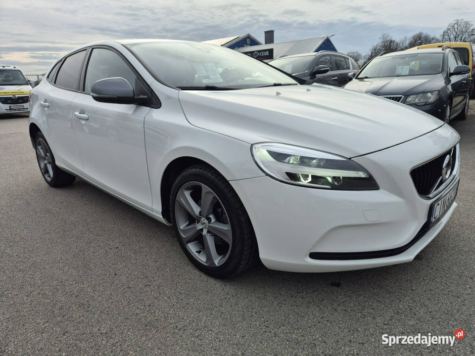 Volvo V40 20D 120 D2 II 2012 Gniewkowo