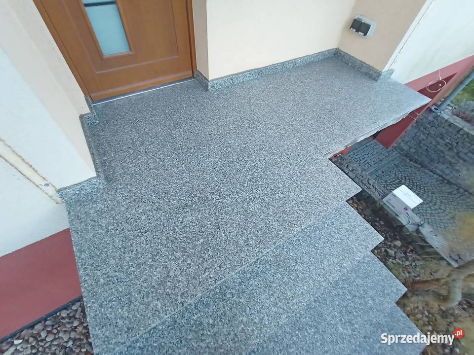 Schody kamienne wewnętrzne i zewn ooętrzne Wilków