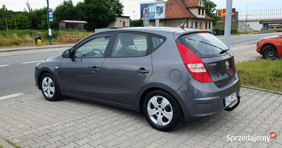 Hyundai i30 Niski przebieg zadbane autoSprawna Przyszowice sprzedam