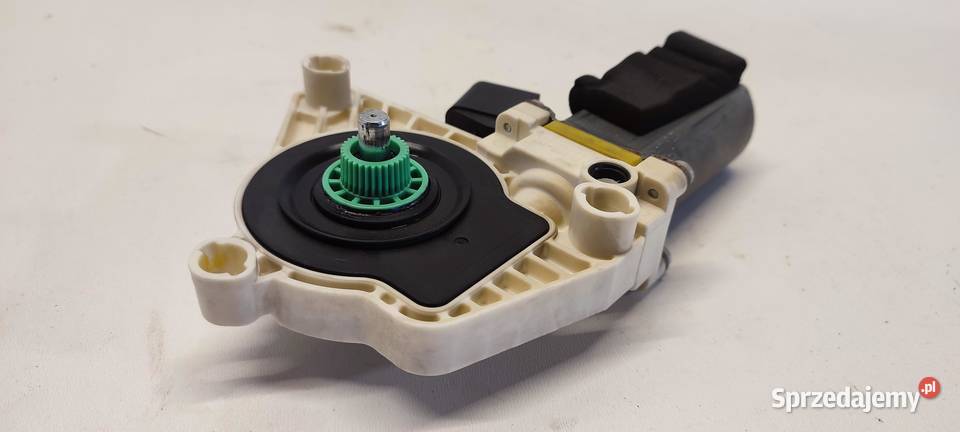 MERCEDES X117 CLA SILNICZEK SZYBY PRAWY PRZÓD dolnośląskie sprzedam