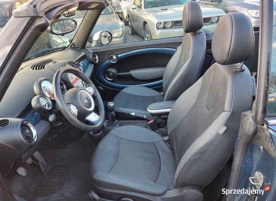 Mini Cooper Cabrio 16 benzyna manual 2010 Cooper Łomianki sprzedam