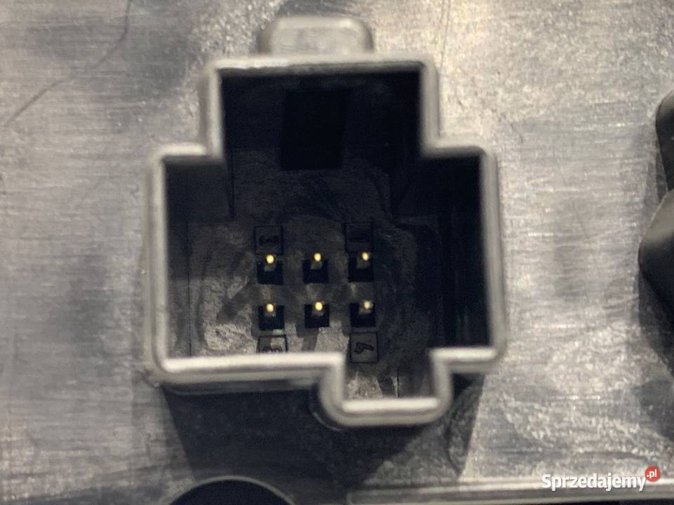 WŁĄCZNIK ŚWIATEŁ VOLVO V40 31443833 PRZYCISK