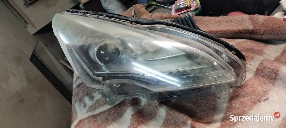 Lampa Peugeot 30085008 Lift Poznań