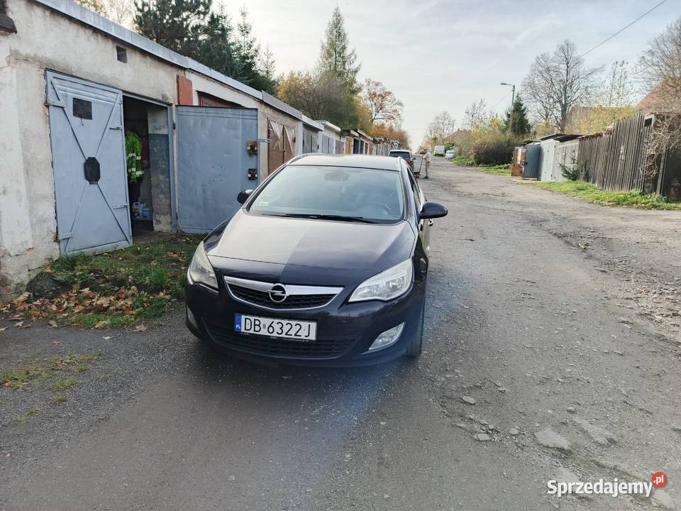 Na sprzedaż Opel Astra J Astra Wałbrzych