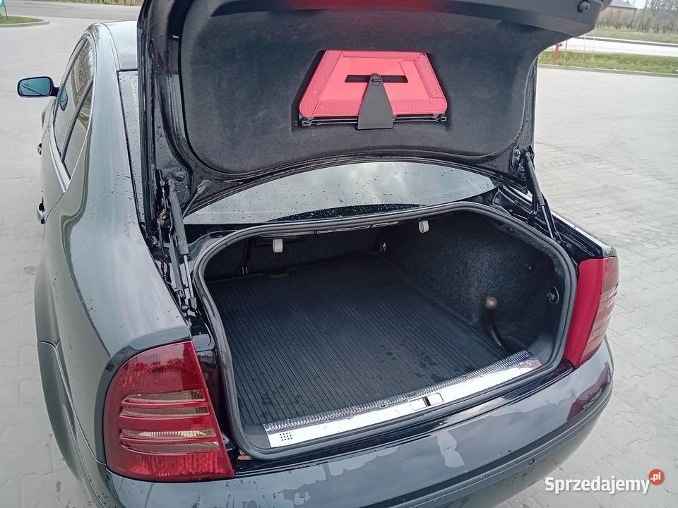 Skoda Superb 19 TDI 130 Rok produkcji 2004 Sochaczew