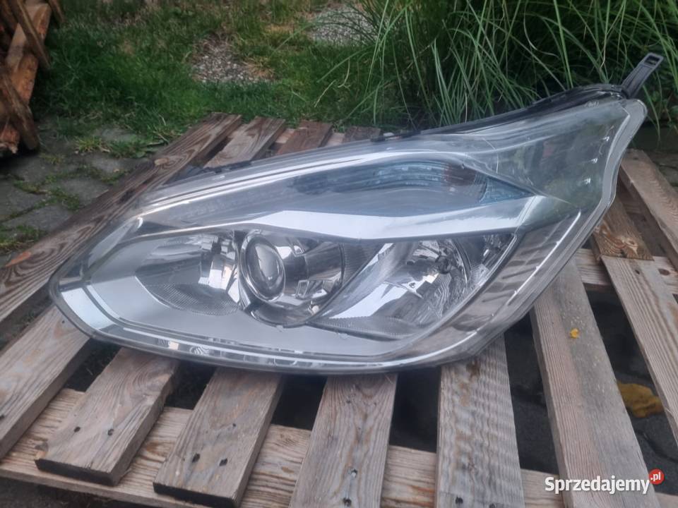 Lampa Ford Tranzyt Custom Rok produkcji 2012 Wałbrzych sprzedam