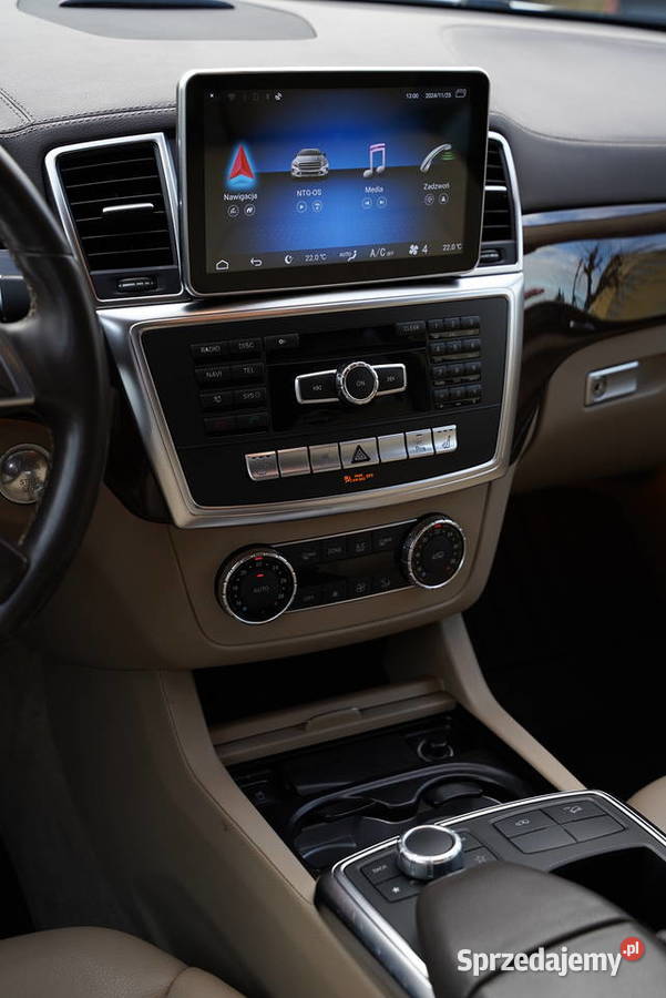 MERCEDESBENZ GL450 z pakietem GLS AMG Grabówka