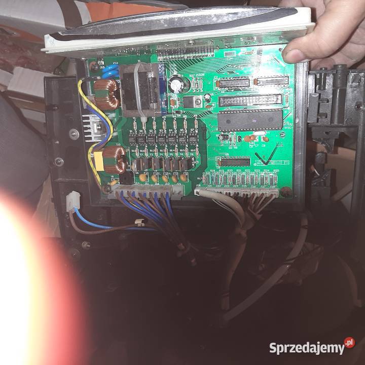 sprzedam uszkodzony ekspres do kawy Rzeszów