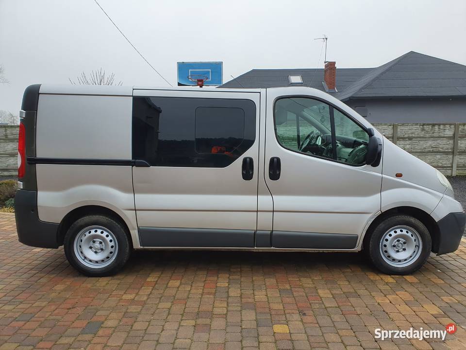 Opel Vivaro 5 osobowy Koło sprzedam