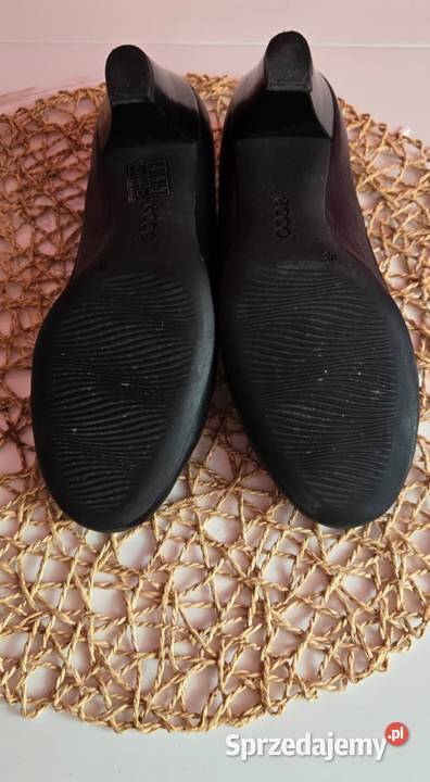 Ecco czarne czółenka r 35 Czółenka pomorskie Gdańsk