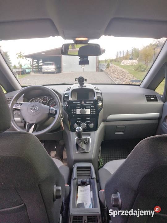 Opel Zafira B 18 gaz Stag Mała sprzedam