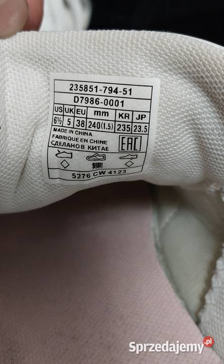 Buty damskie używane Levis Bell Sneakers białe Września