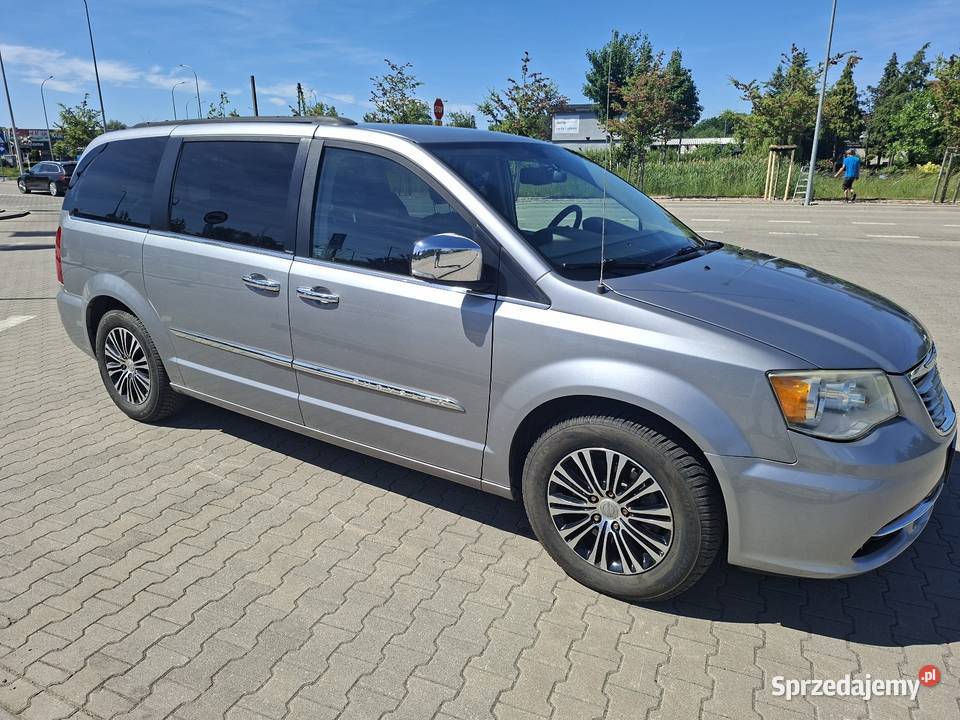 CHRYSLER TOWN COUNTRY LIMITED 2013R 36 LPG FULL Wrocław