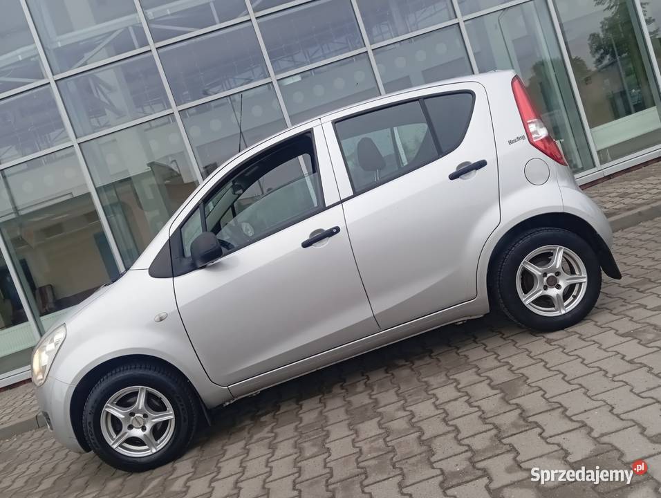 SUZUKI SPLASH 10 BENZYNKA SALON POLSKA STAN Rok produkcji 2010