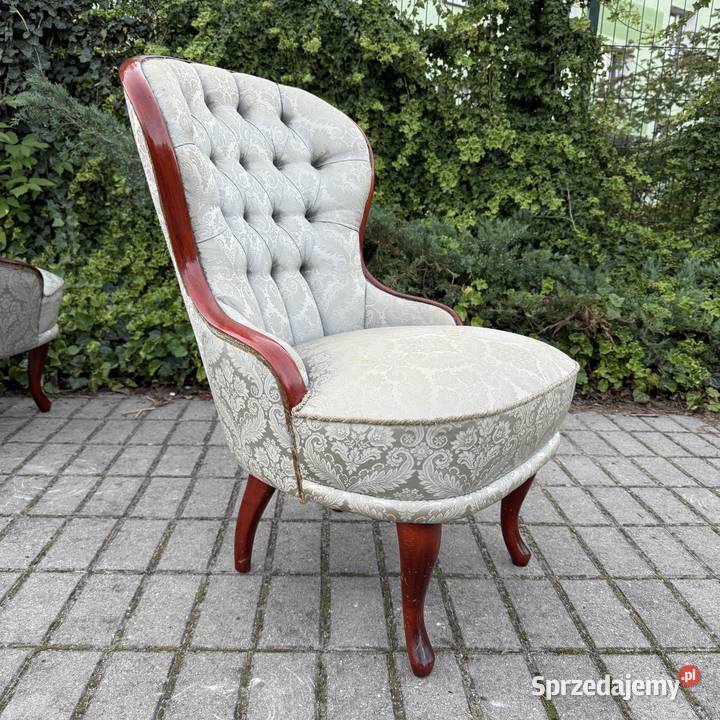 ARTexpert Stylowy fotel siedzisko EMMA Dobrzany
