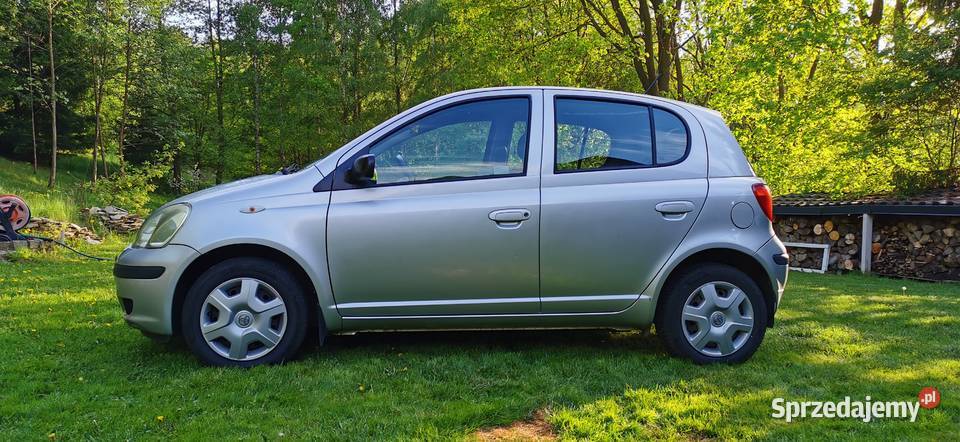 Toyota yaris 10 Benzyna 20045 Salon Polska welurowa tapicerka Rzeszów