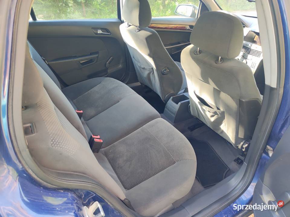 Astra H 16 benzyna 105 kombi stan alefelgi