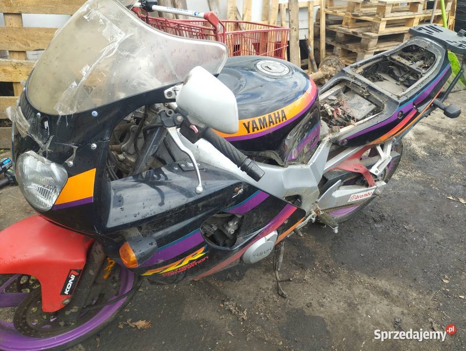 Yamaha fzr 600R 4JH Latowicz