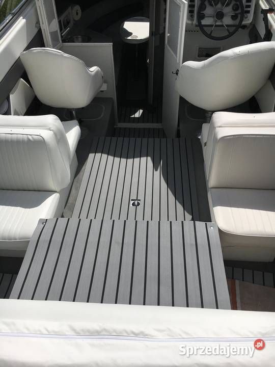 LARSON JACHT MOTOROWY lubelskie Lublin