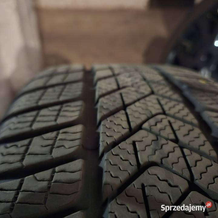 Sprzedam ładny komplet kół zimowych pirelli Lubin