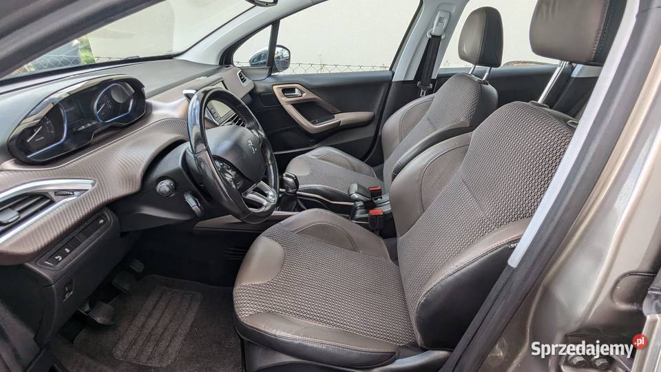 Sprzedam Peugeot 2008 produkcji 2013 Rok produkcji 2013 Dachowa