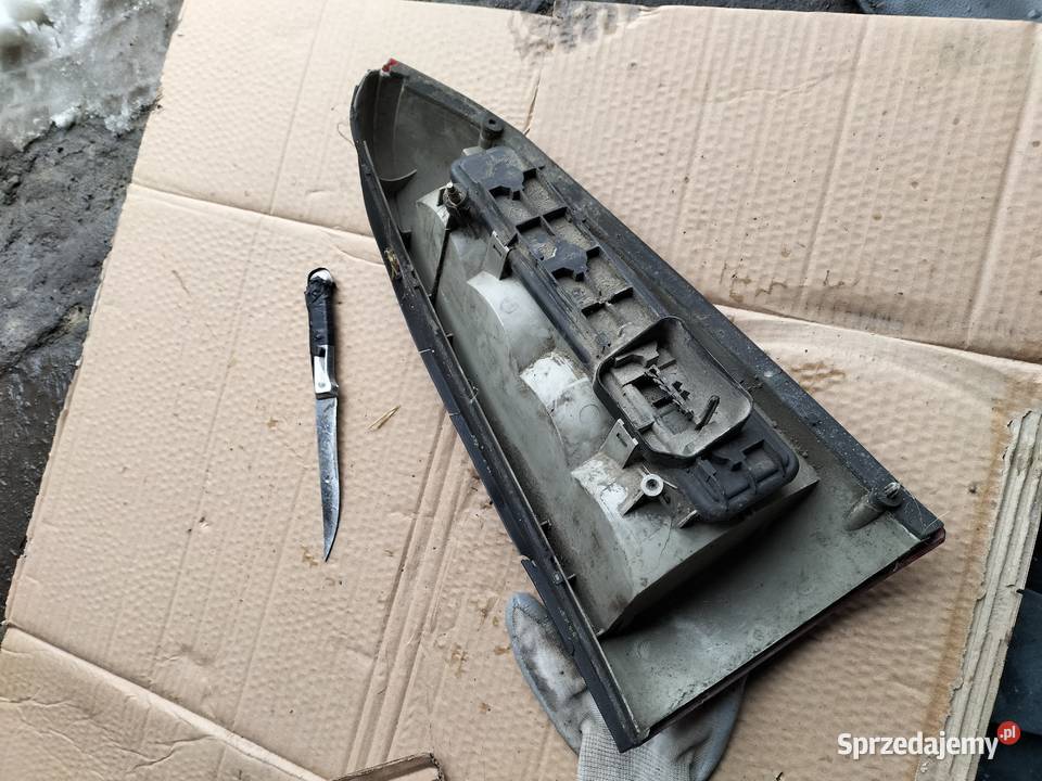 LAMPA TYŁ TYLNA LEWA ASTRA 2 KOMBI Kamień-Kolonia