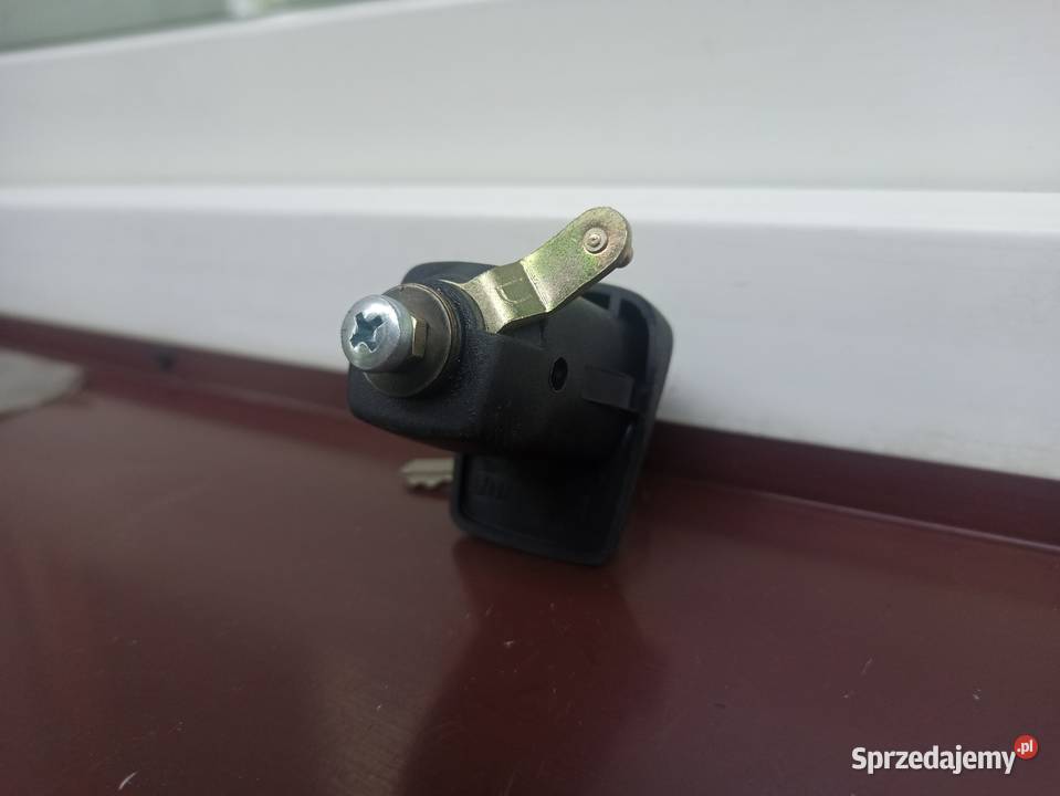 Fiat Panda I 1 zamek drzwi prawy wkładka NOWY sprzedam