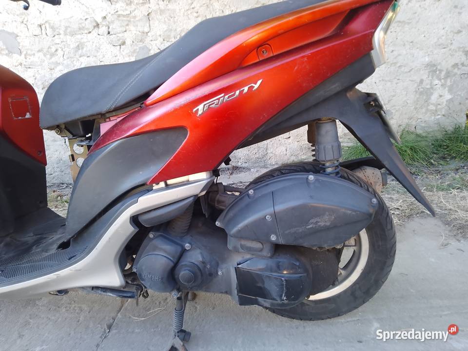 Pług lewy Yamaha Tricity 125 14r części sprzedam