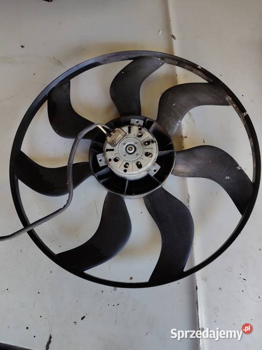 UlWentylator chłodnicy Mercedes cla 117 Inowłódz