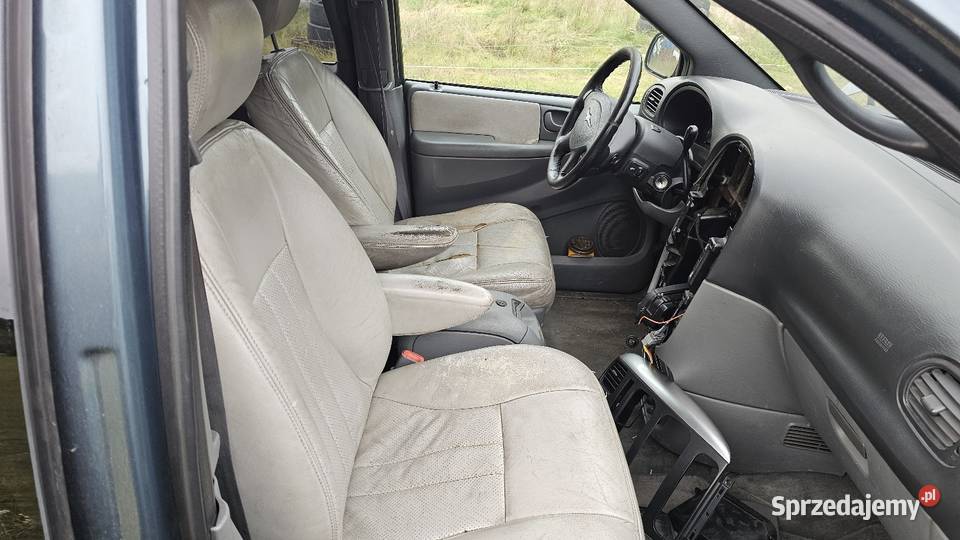 Chrysler town country 38 limited sprowadzony Ciecierzyce sprzedam