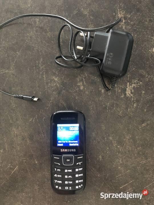 Telefon na guziczki Samsung GT-E1200