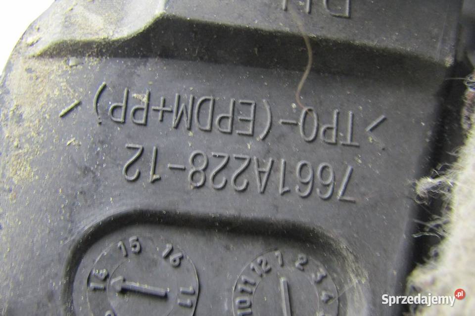 RELING DACHOWY PRAWY PRAWE MITSUBISHI OUTLANDER Relingi dachowe