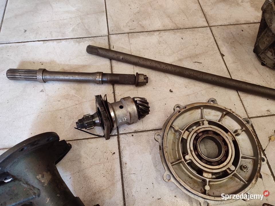 Kawasaki KLF 300 oś części dyferencjał wałek