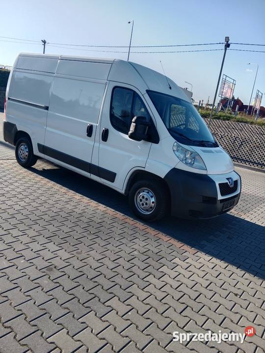 Sprzedam samochód dostawczy Łódź sprzedam