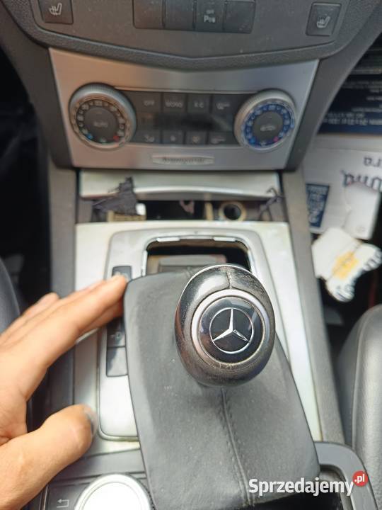 Mercedes w204 części Wałbrzych
