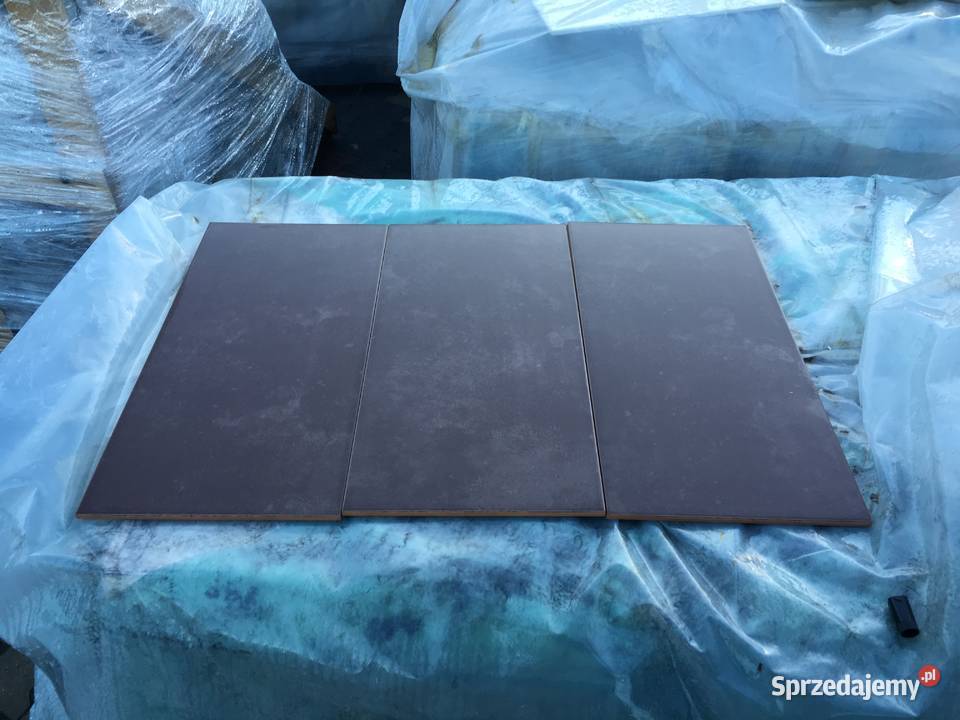 Glazura płytka ścienna cemento wenge 25x50 firma Pruszków