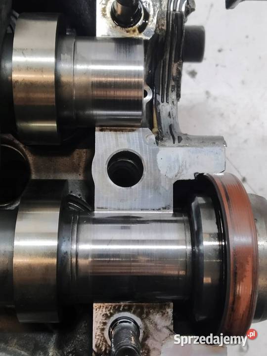 GŁOWICA KOMPLETNA 17 CDTI Opel Astra III sprzedam