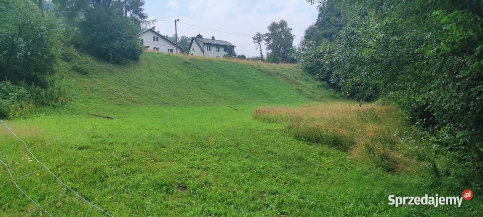 Działka budowlana u podnóża Beskidu Sądeckiego z Obidza