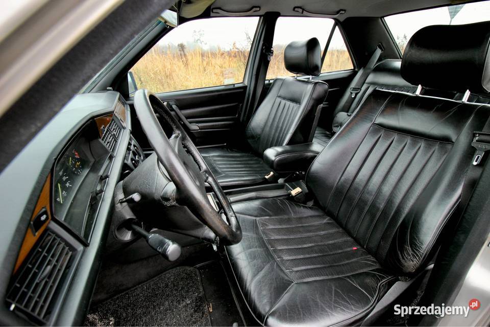 MercedesBenz 190 E 26 ASD Klima Automat Skóra 277km Kielce