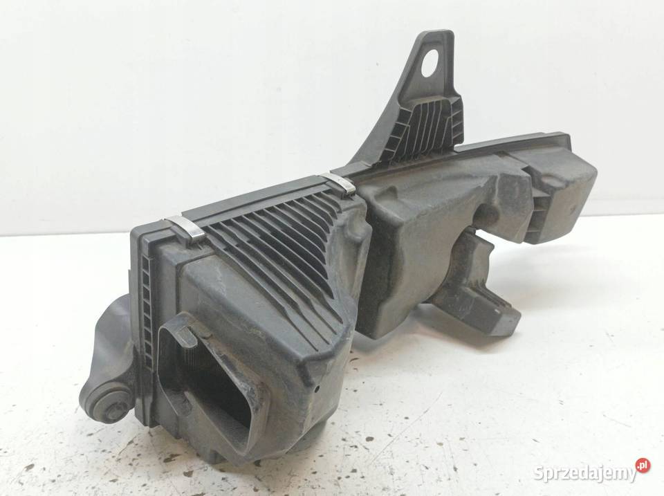 OBUDOWA FILTRA POWIETRZA Bmw Seria 1 II 20112019 sprzedam