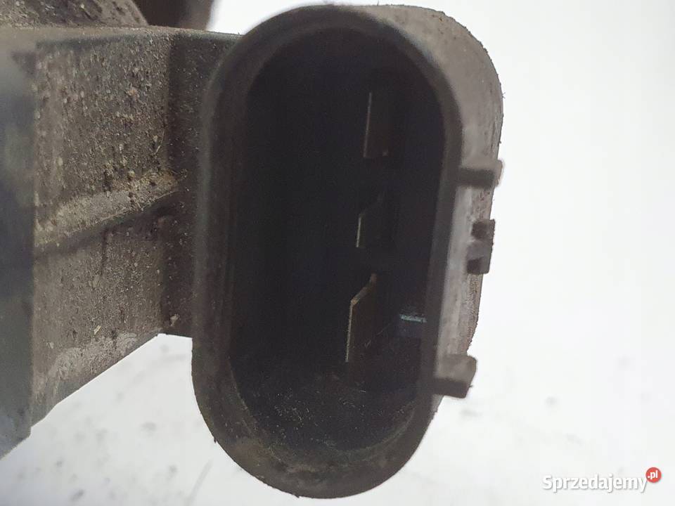 BMW X3 F25 TYLNY ZACISK HAMULCOWY prawy tył