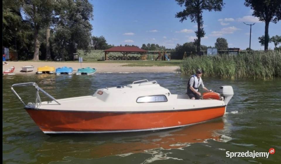 Lodz kabinowa wędkarska 5 m wielkopolskie Poznań sprzedam