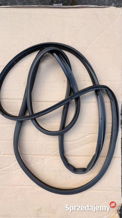 Opel Zafira C 2012 drzwi tylne prawe elementy 120KM Szczecin