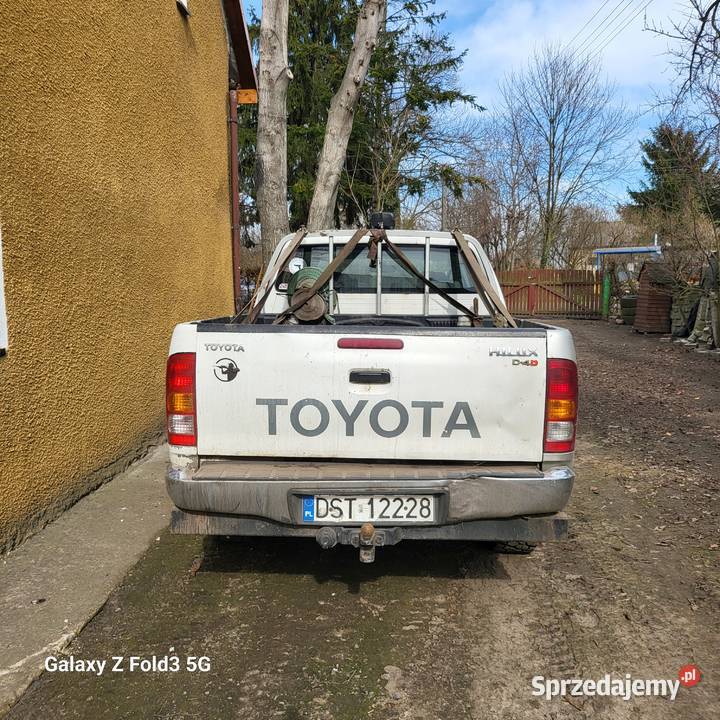 Toyota Hilux diesel Borów